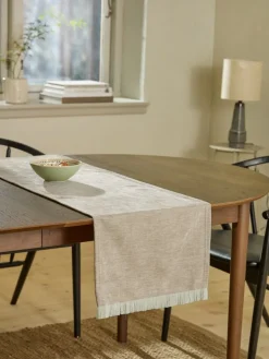 BRUNELLEChemin de table BRUNELLE 40x150 beige
