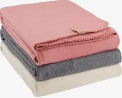 DAGLILJEPlaid polaire DAGLILJE 130x170 gris foncé