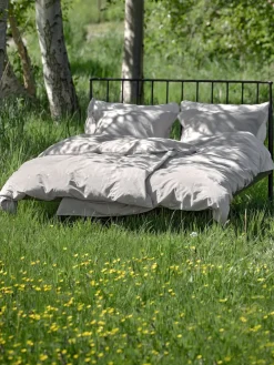 ELLIEGoldParure de lit ELLIE 240x220 gris clair avec broderies