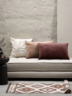 ERTEVIKKEHousse de coussin ERTEVIKKE 40x60 aubergine