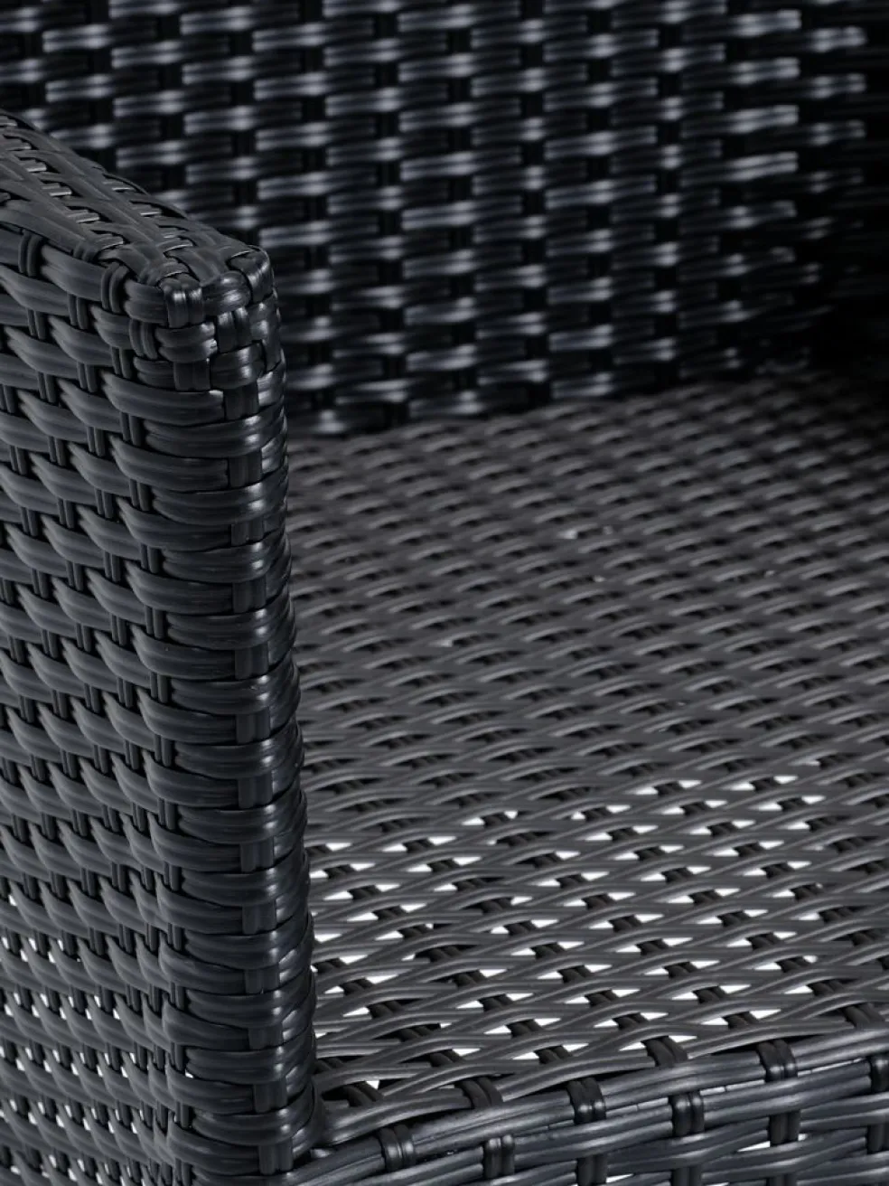 FAUSING + AIDTFAUSING L220 table + 4 AIDT chaises noir