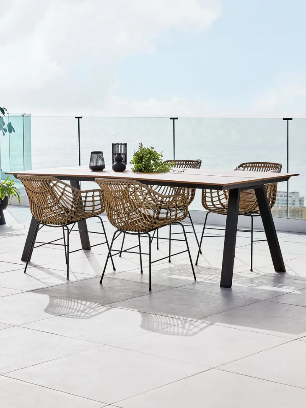 FAUSING + ILDERHUSEFAUSING L220 table + 4 ILDERHUSE chaises naturel