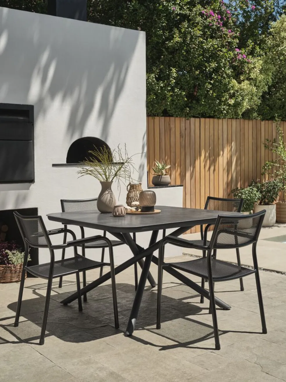 GOTHENBURGTable de jardin GOTHENBURG l120xL120 gris
