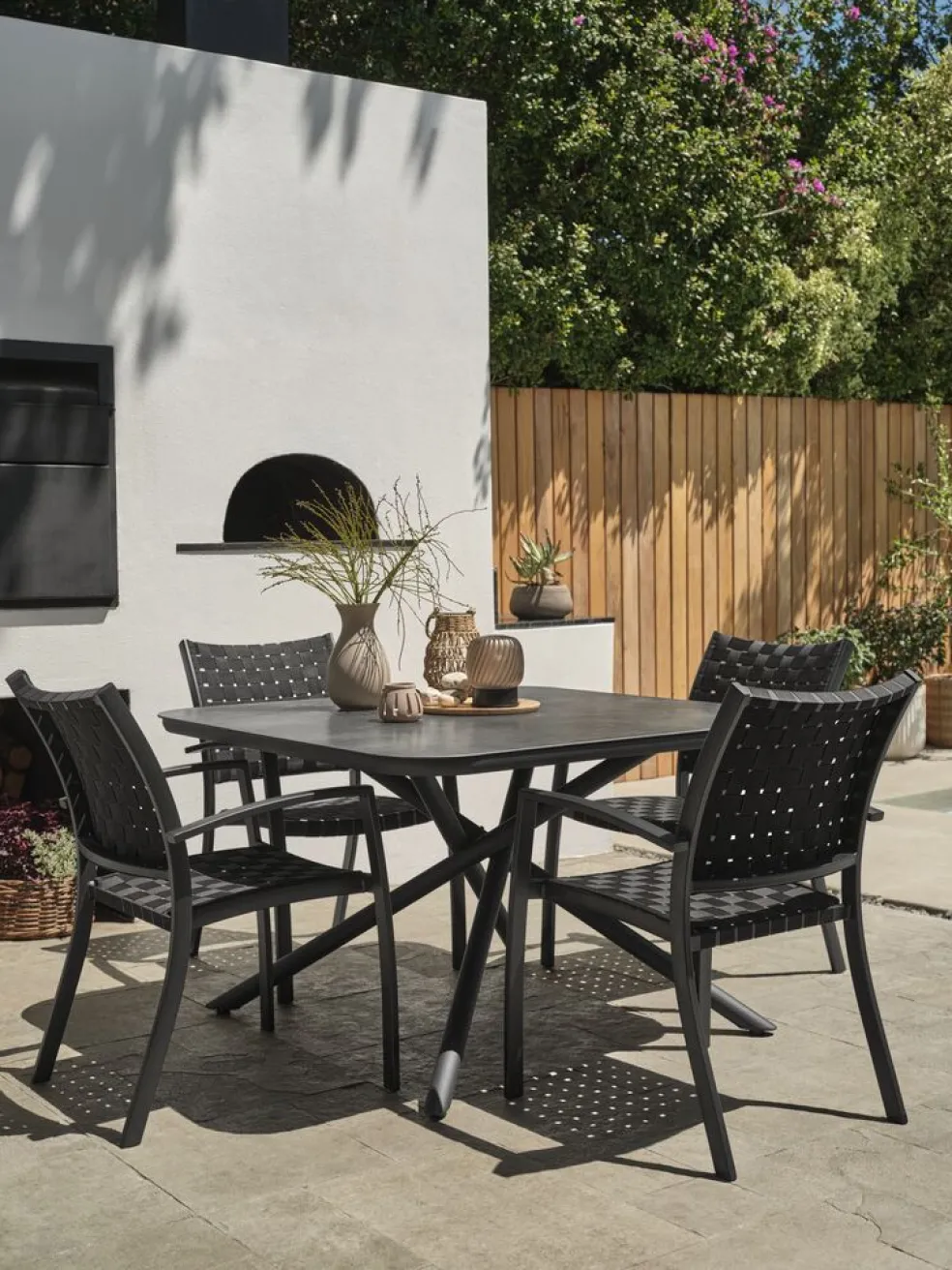 GOTHENBURGTable de jardin GOTHENBURG l120xL120 gris