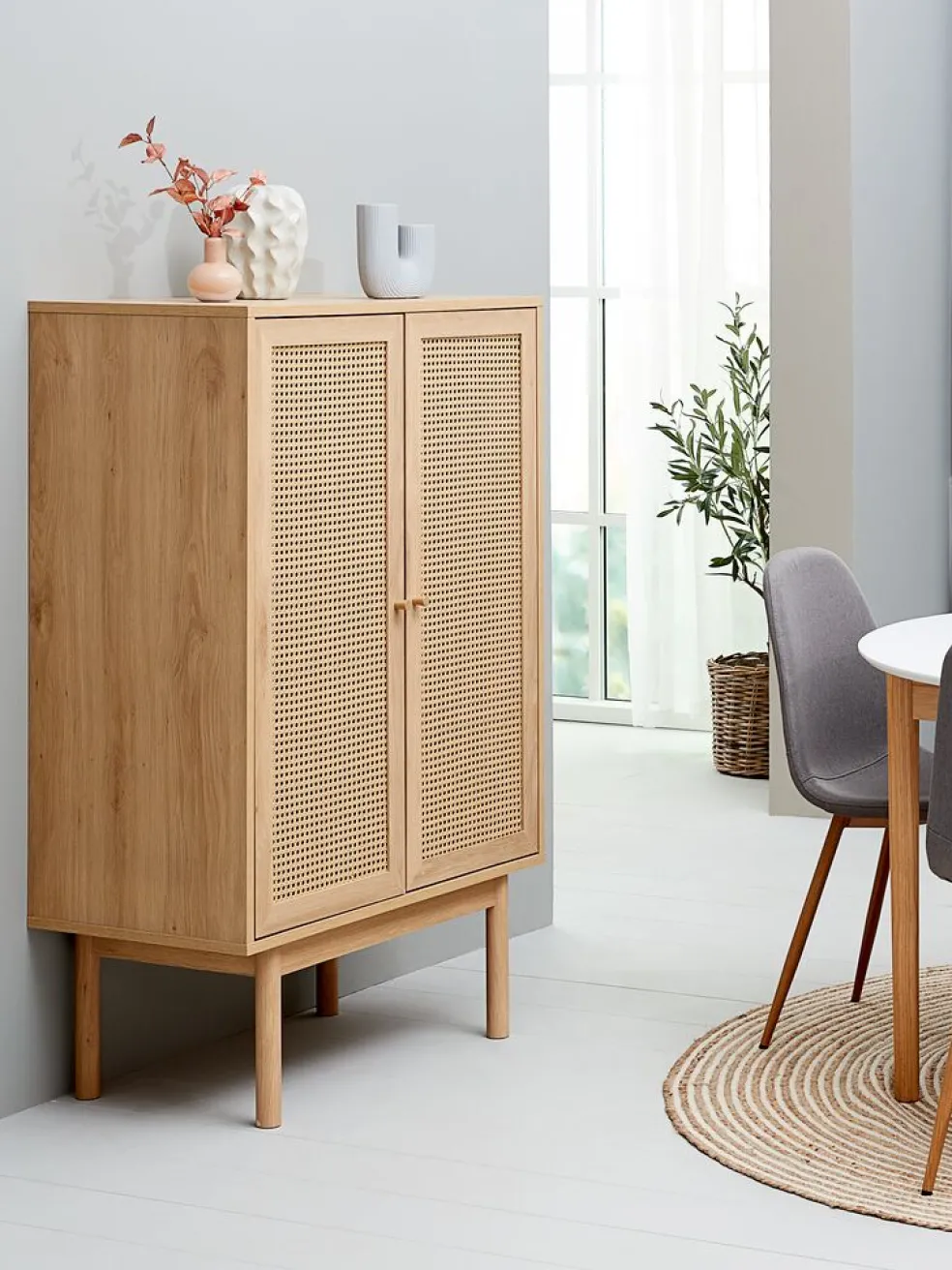 HALMSTADArmoire HALMSTAD 2 portes coloris chêne chaud