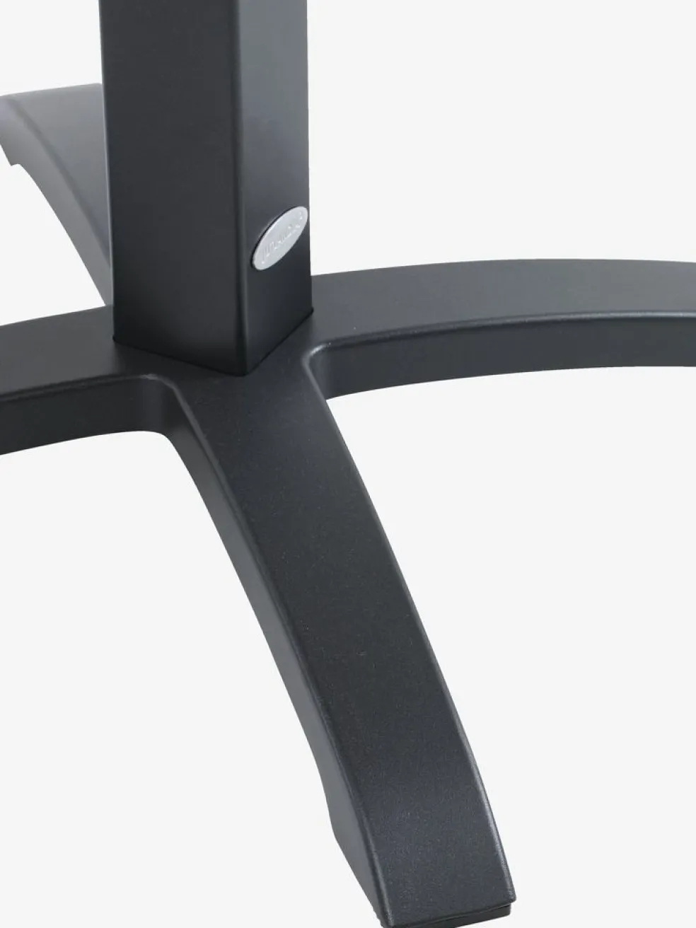 HOBRO + AIDTHOBRO L70 table + 2 AIDT chair naturel