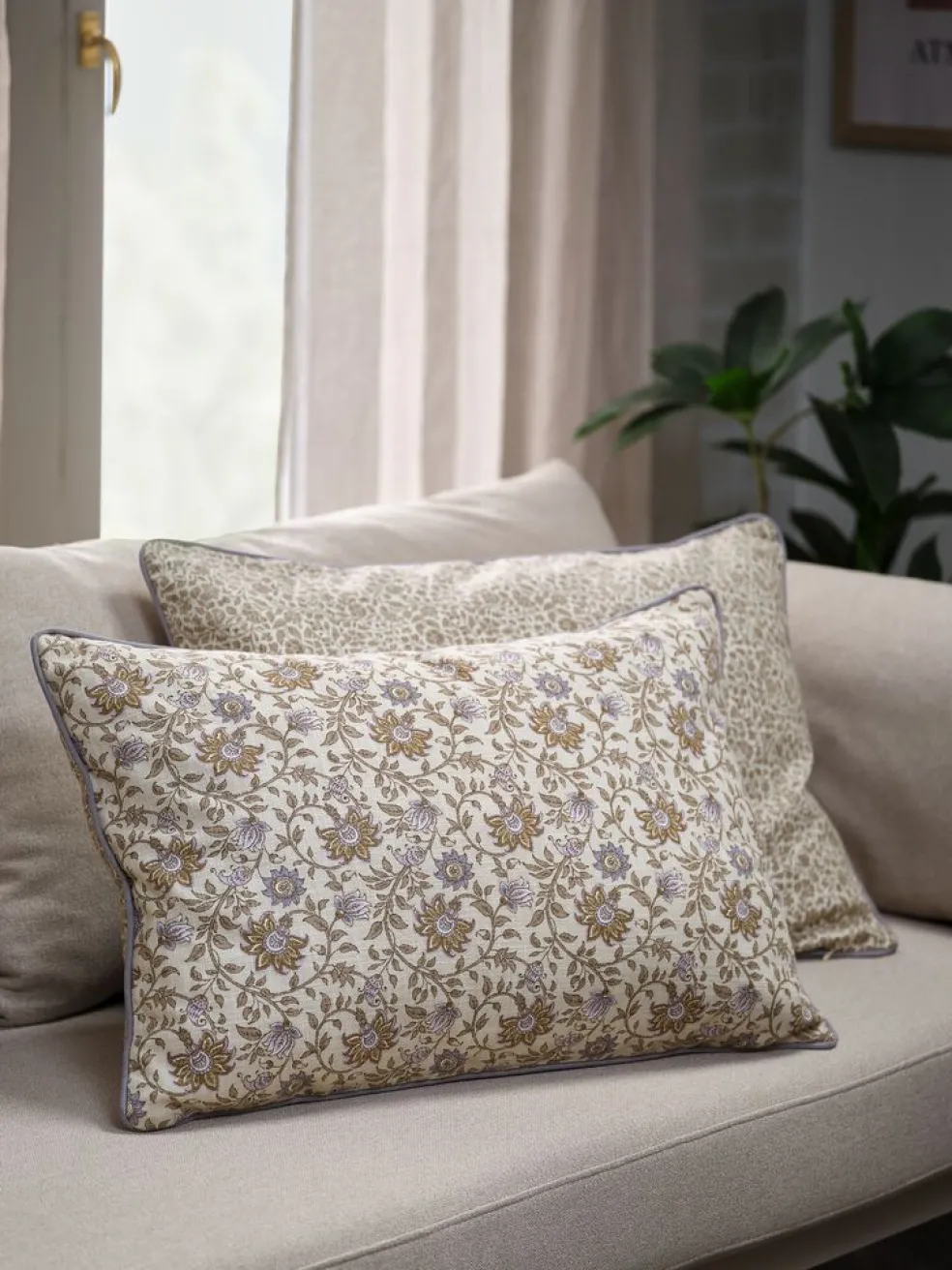 HYACINTHousse de coussin HYACINT 40x60 lilas poudré/beige