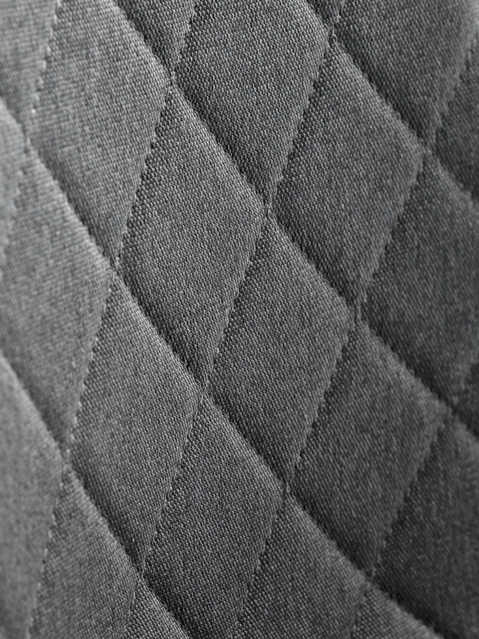 JONSTRUPChaise JONSTRUP tissu asphalte/coloris chêne naturel