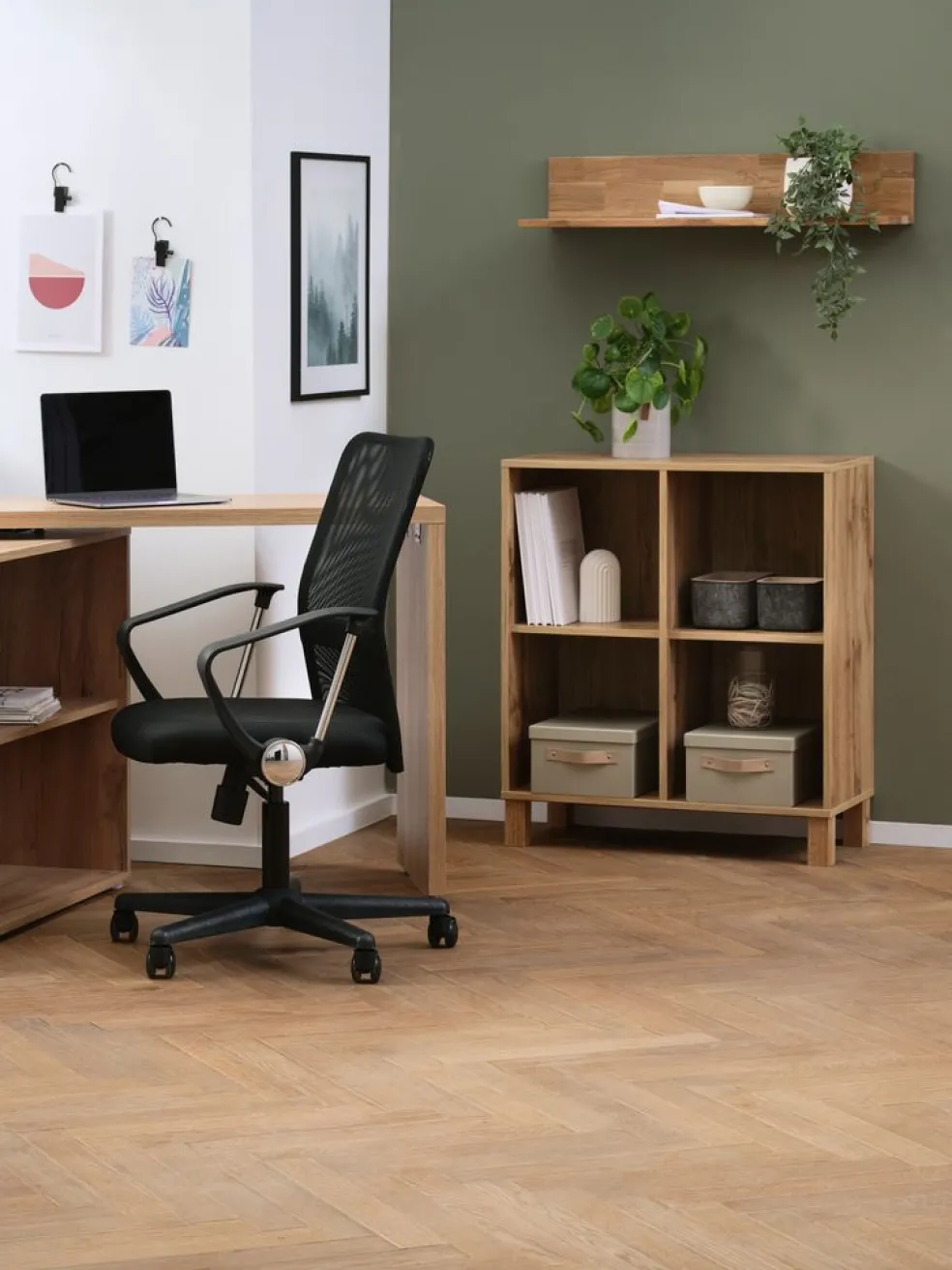 JYSTEDÉtagère murale JYSTED 80 cm chêne naturel