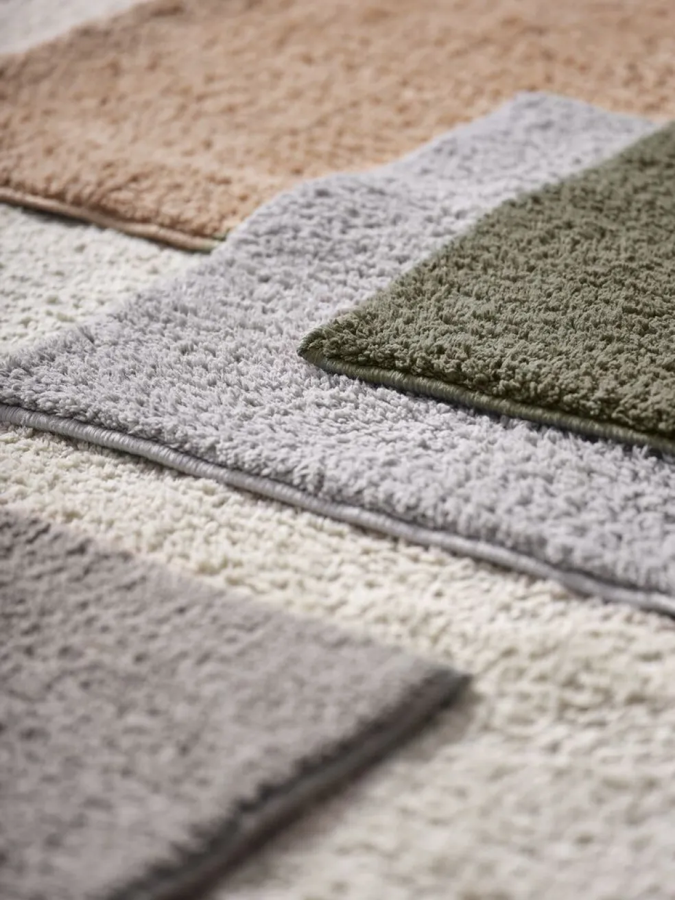 KARLSTADGoldTapis de bain KARLSTAD 50x80 gris clair KRONBORG