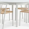 KIRKEBY + GUDERUPKIRKEBY Ø110 table blanc + JYDERUP chaises blanc/naturel