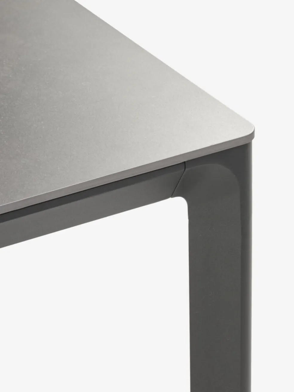 KUMLA + GLOMFJORDKUMLA L200 table gris + 4 GLOMFJORD chaises noir
