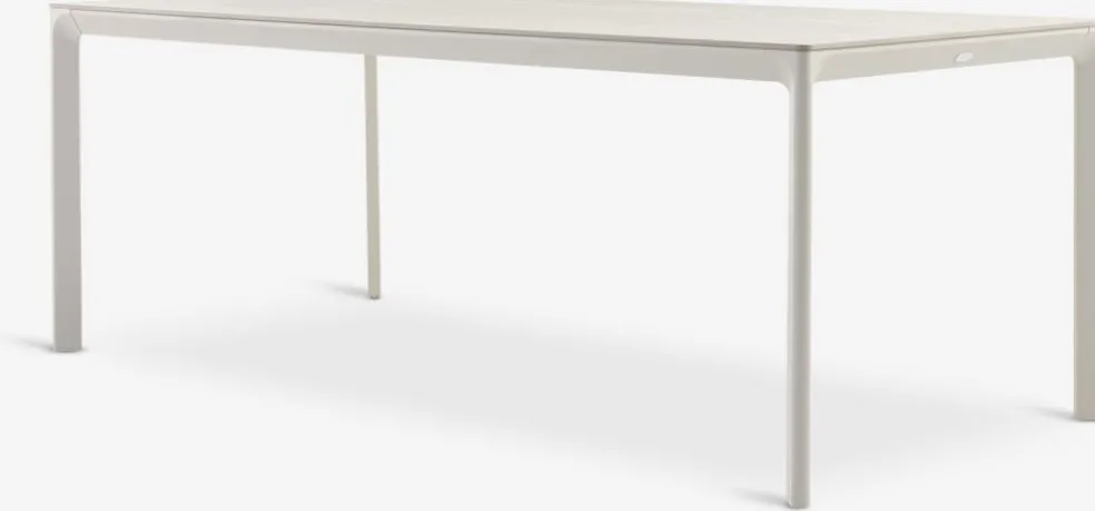 KUMLA + TAGMARKKUMLA L200 table + 4 TAGMARK chaises beige