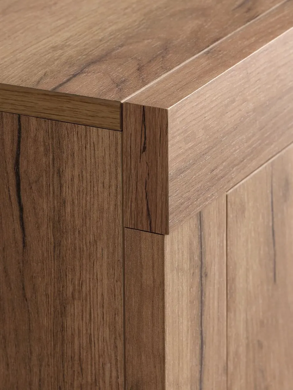 LINTRUPBuffet LINTRUP 2 portes 3 tiroirs coloris chêne naturel
