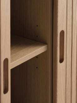 LYNGVIGBuffet LYNGVIG 120cm 2 portes tambours chêne naturel