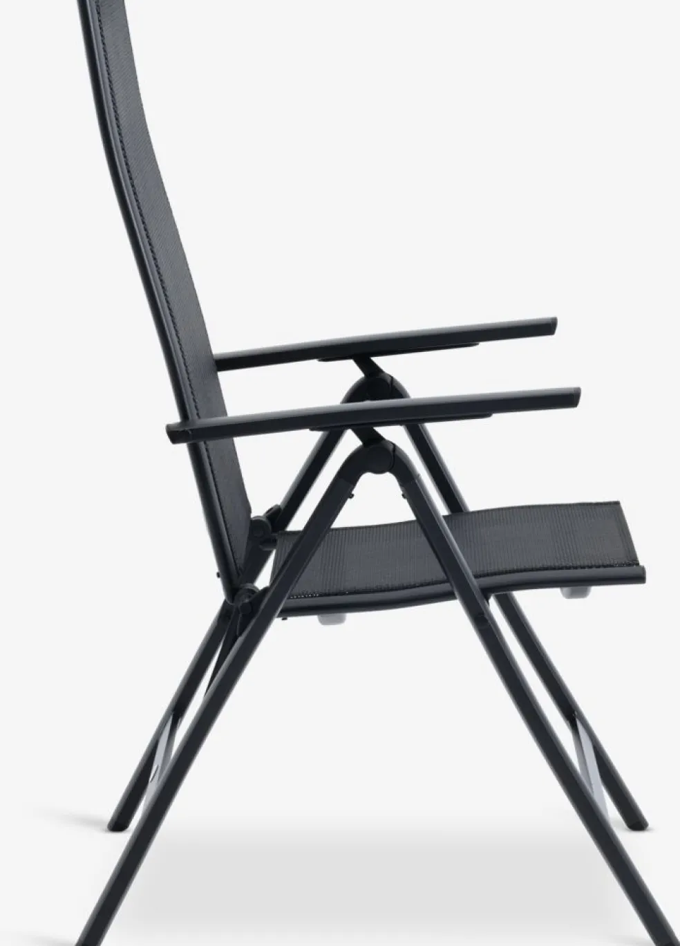 MADERUP + LOMMAMADERUP L205 table noir + 4 LOMMA chaises inclinables noir