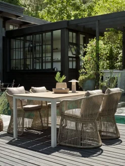 MARIELYSTTable de jardin MARIELYST l90xL150 beige