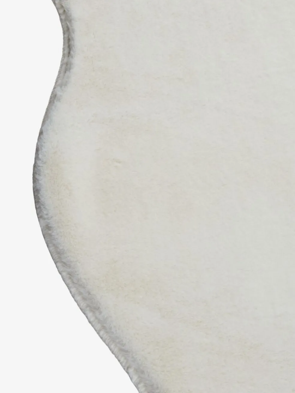 OXELTapis fausse fourrure OXEL 60x90 blanc