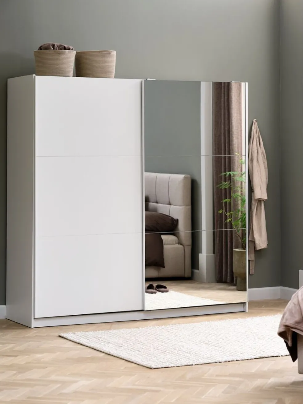 RABERGArmoire RABERG 200x200 a/miroir blanc