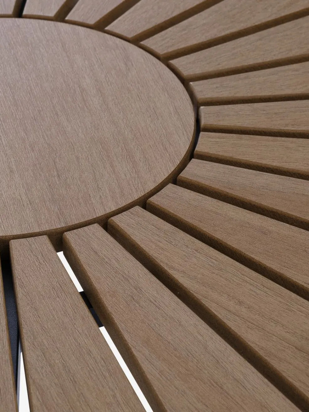 RANGSTRUP + GAMMELBYRANGSTRUP Ø130 table naturel + GAMMELBY chaises gris