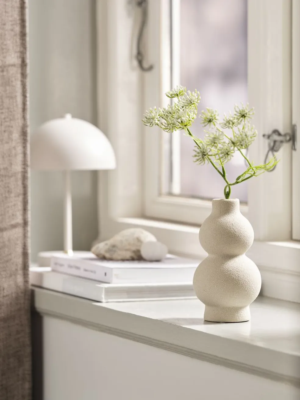 REGNVALDVase REGNVALD Ø8xH16cm blanc