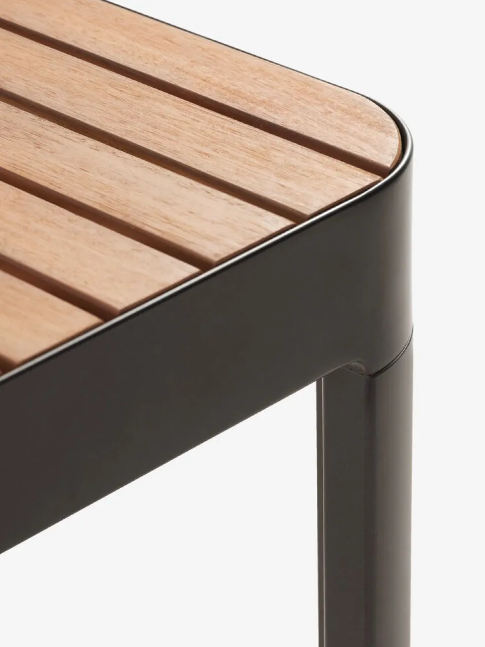 SIRDAL + SIRDALSIRDAL L211 table eucalyptus + 4 SIRDAL chaises gris