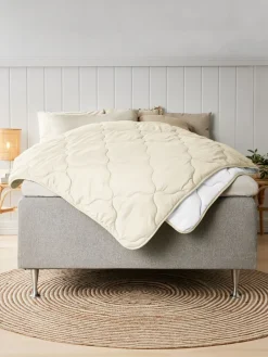 STETINDENBasicCouette synthétique 240x220 STETINDEN légère