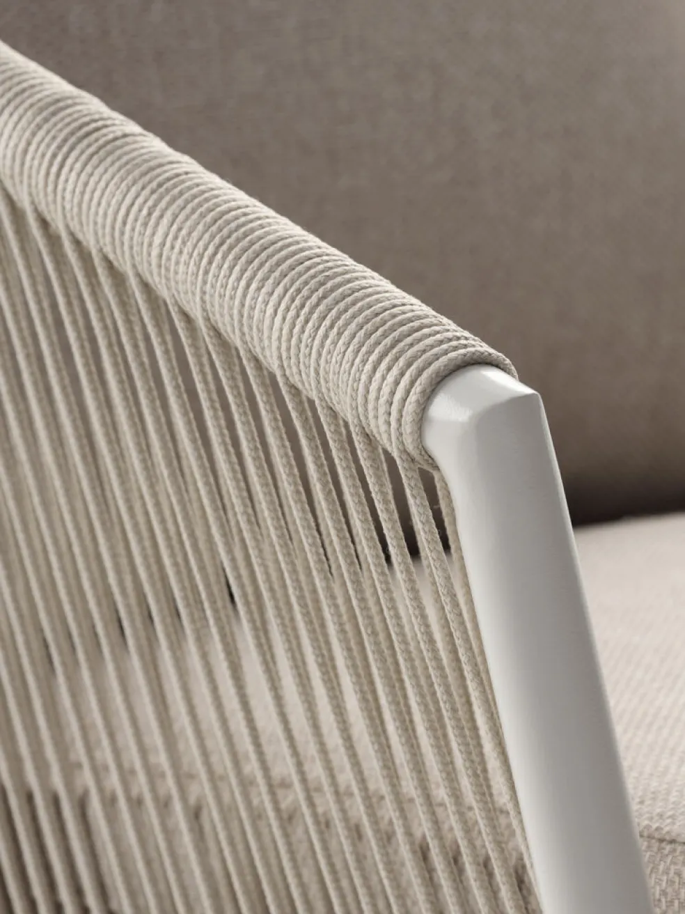 SURNADAL + GILJASURNADAL Ø150 table + 4 GILJA chaises beige