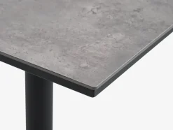 TIPMOSE + MELLBYTIPMOSE L70 table gris + 2 MELLBY chaises noir
