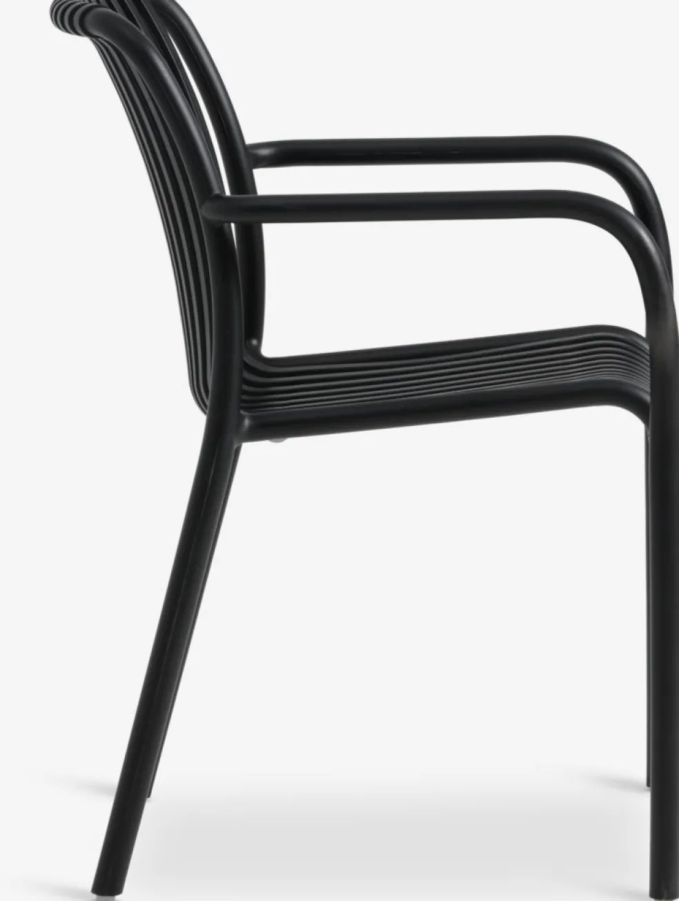 TIPMOSE + NABBENTIPMOSE L70 table gris + 2 NABBEN chaises noir