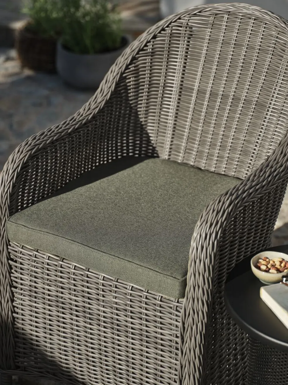 UDSIGTENCoussin de jardin pour chaise UDSIGTEN olive foncé