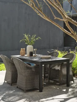 VATTRUPTable de jardin VATTRUP l95xL172/276 noir