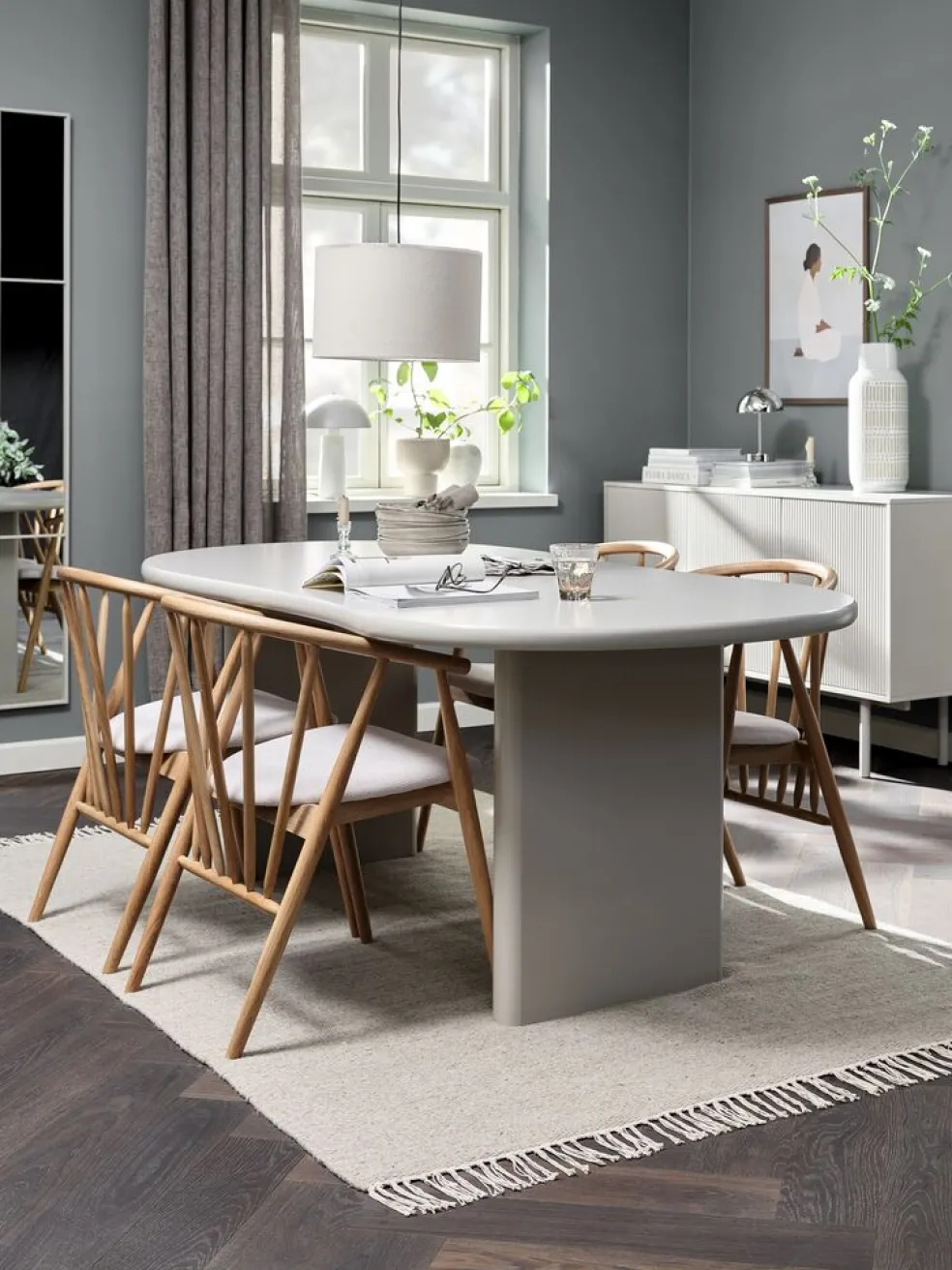 VORDINGBORG + LYKSBORGVORDINGBORG L198 table beige + 4 LYKSBORG chaises chêne nat.