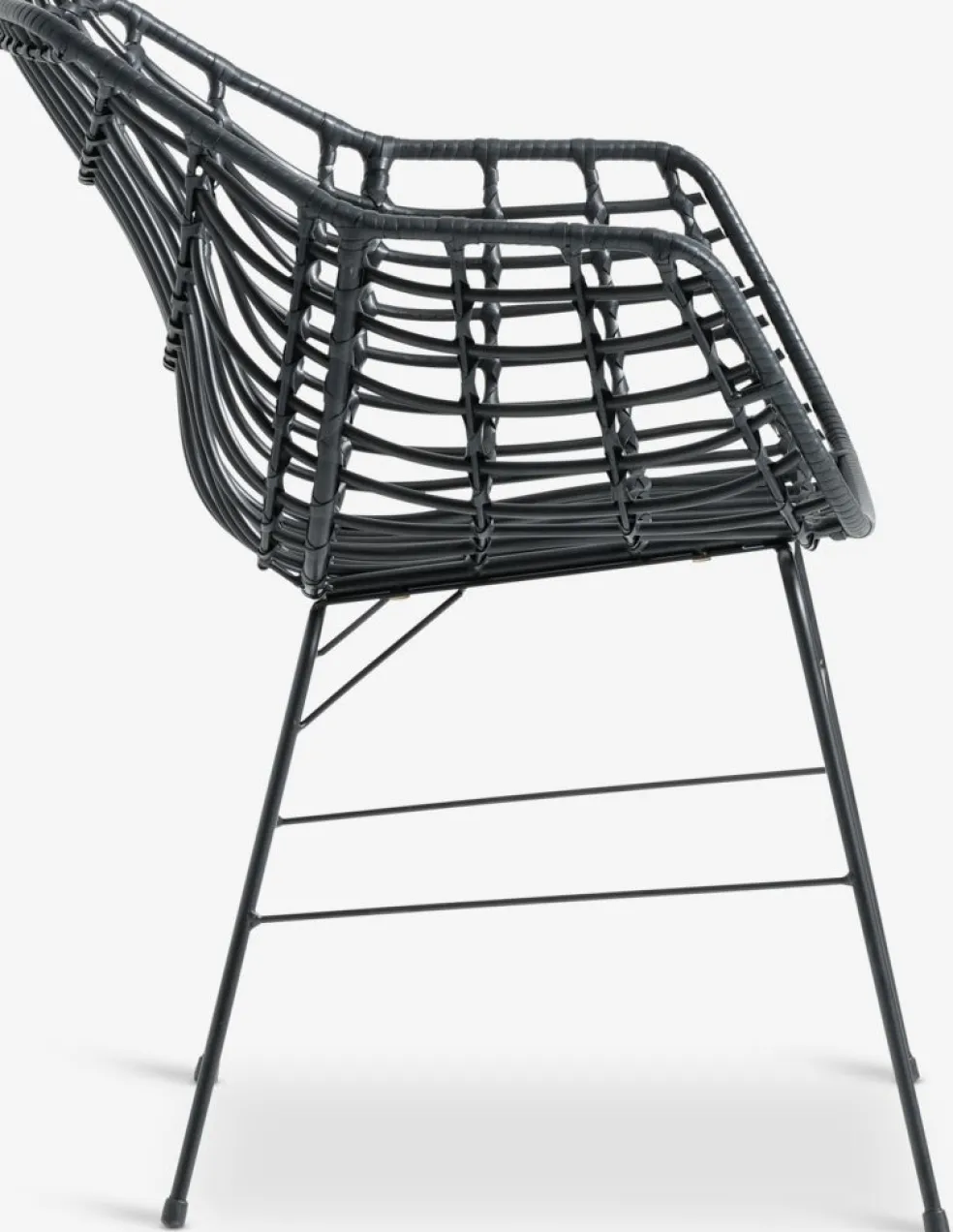 YPNASTED + ILDERHUSEYPNASTED L215 table naturel + 4 ILDERHUSE chaises noir